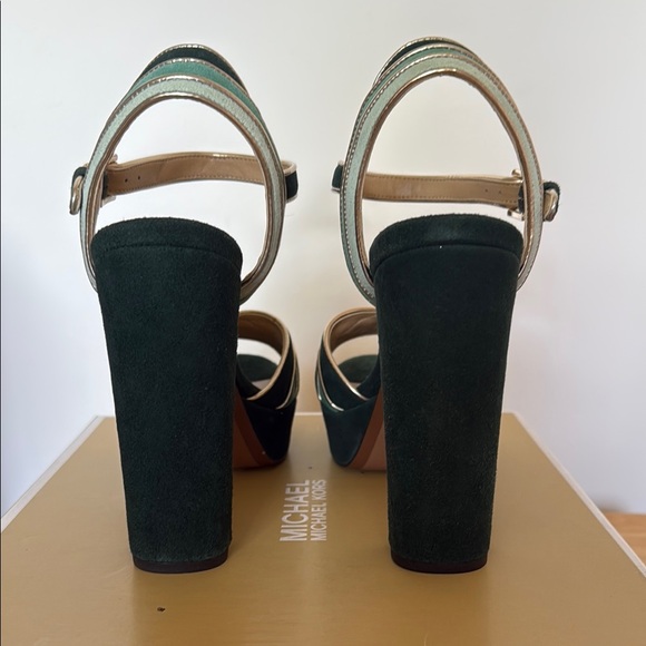 Michael Kors Women's Green Platform Sandals - Picture 4 of 6